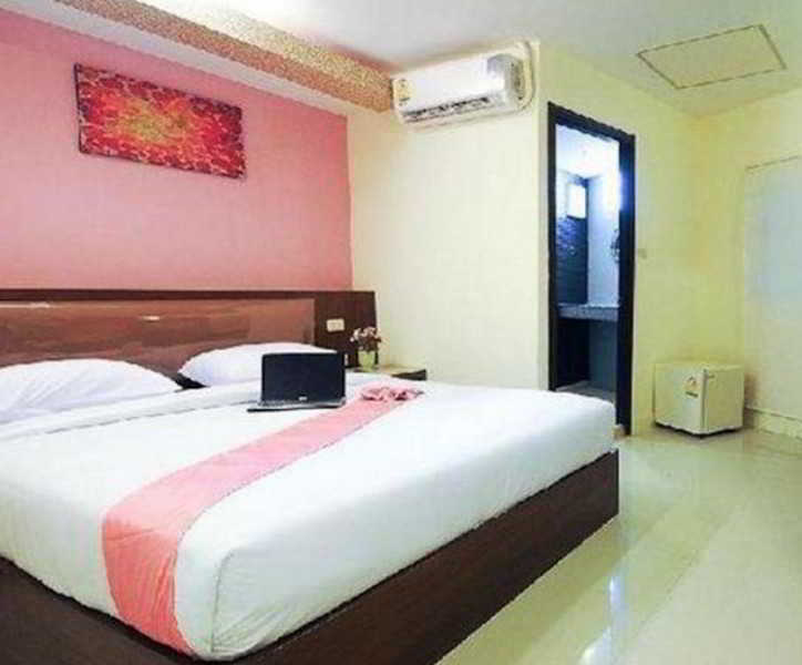 Royal Express Inn Bangkok Exterior photo